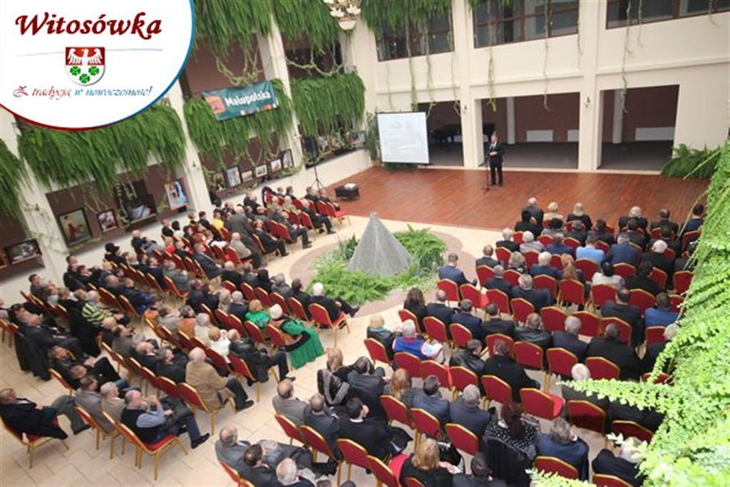 Pokoje Goscinne W Centrum Kultury Wsi Polskiej Wierzchoslawice Dış mekan fotoğraf