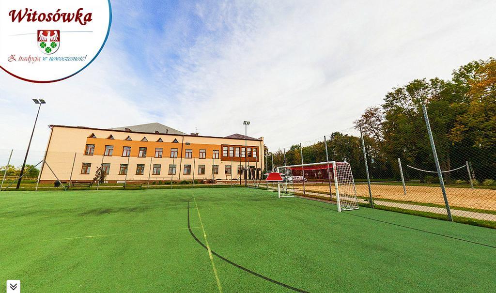 Pokoje Goscinne W Centrum Kultury Wsi Polskiej Wierzchoslawice Dış mekan fotoğraf
